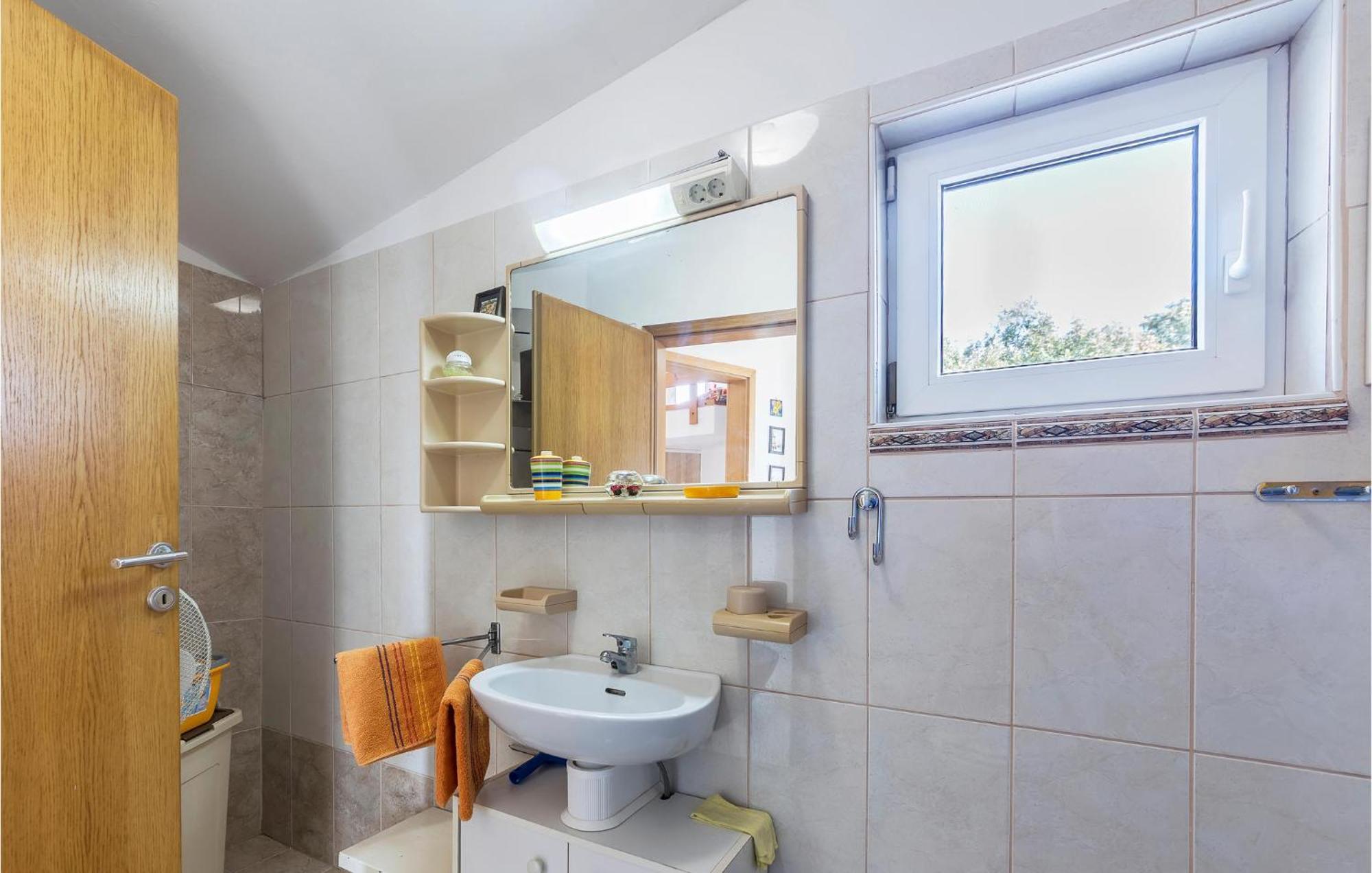 Beautiful Apartment In Barbariga With Kitchen Exterior photo